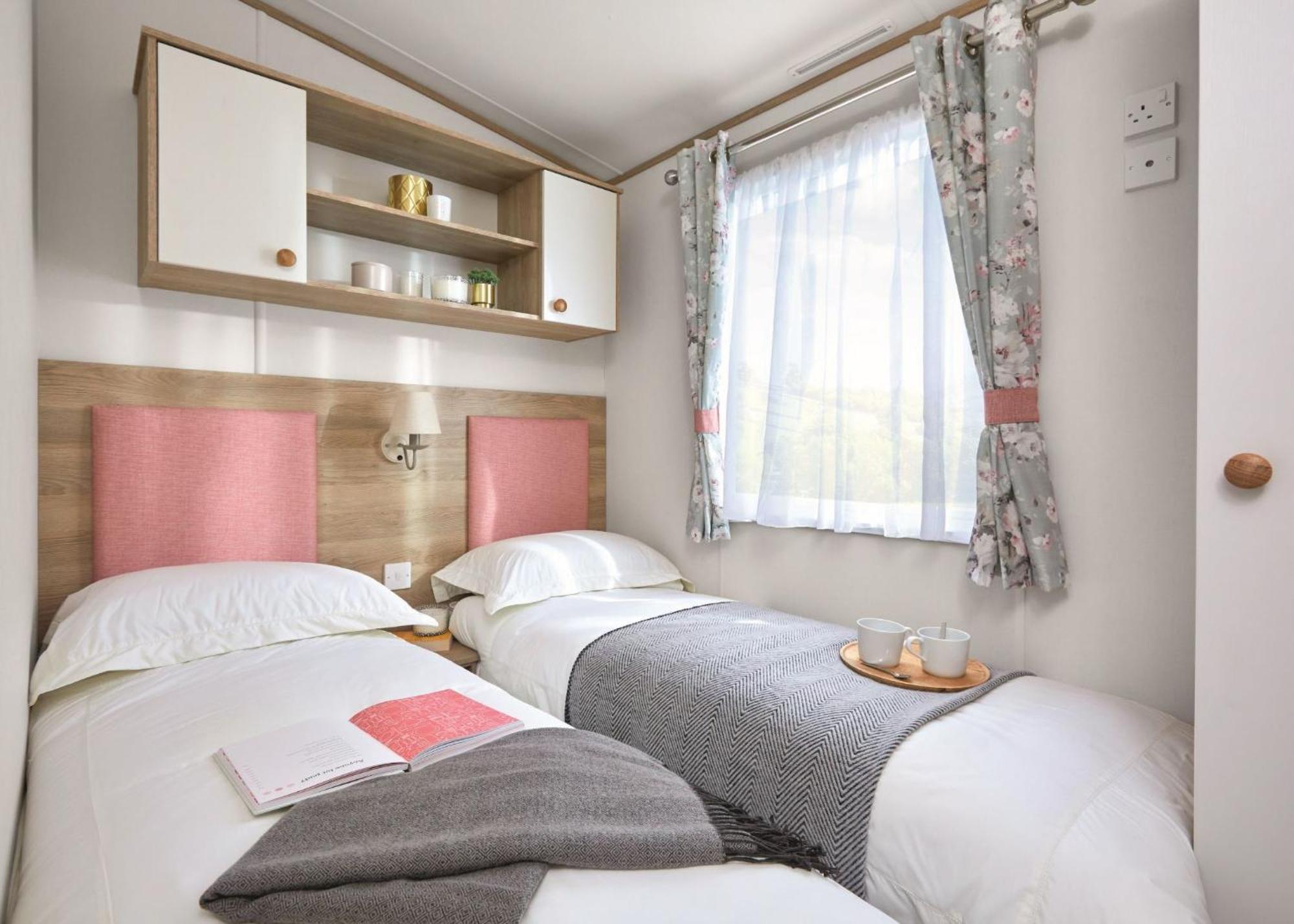 Готель Erigmore Leisure Park Birnam Номер фото